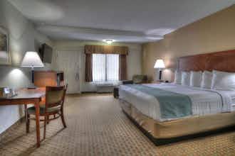 Hotel Crossroads Inn & Suites photo 3