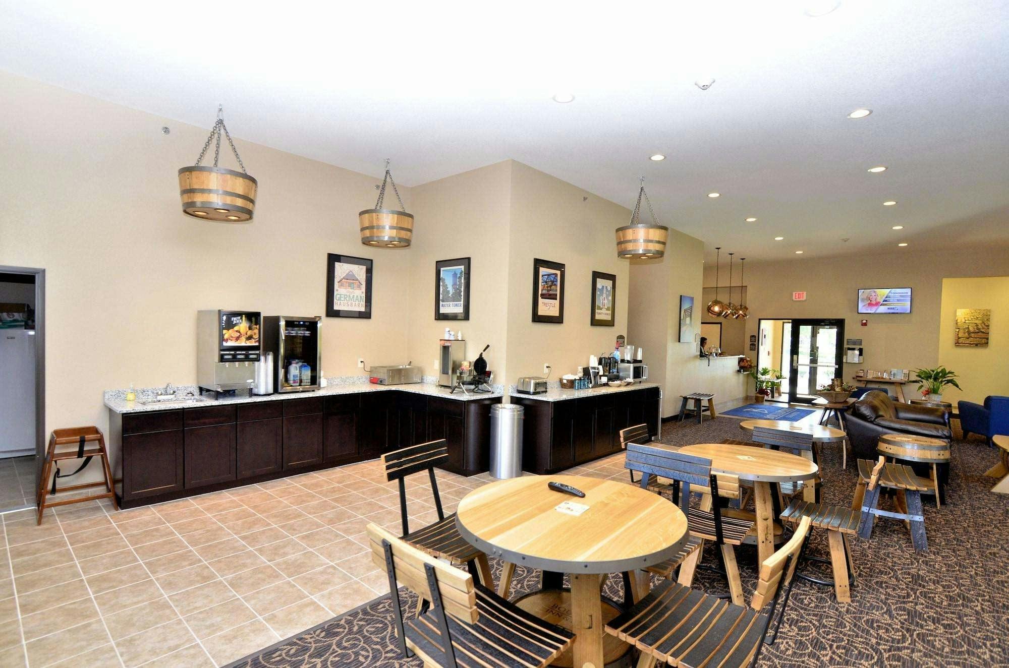 Hotel Cobblestone Inn & Suites - Manning photo 5