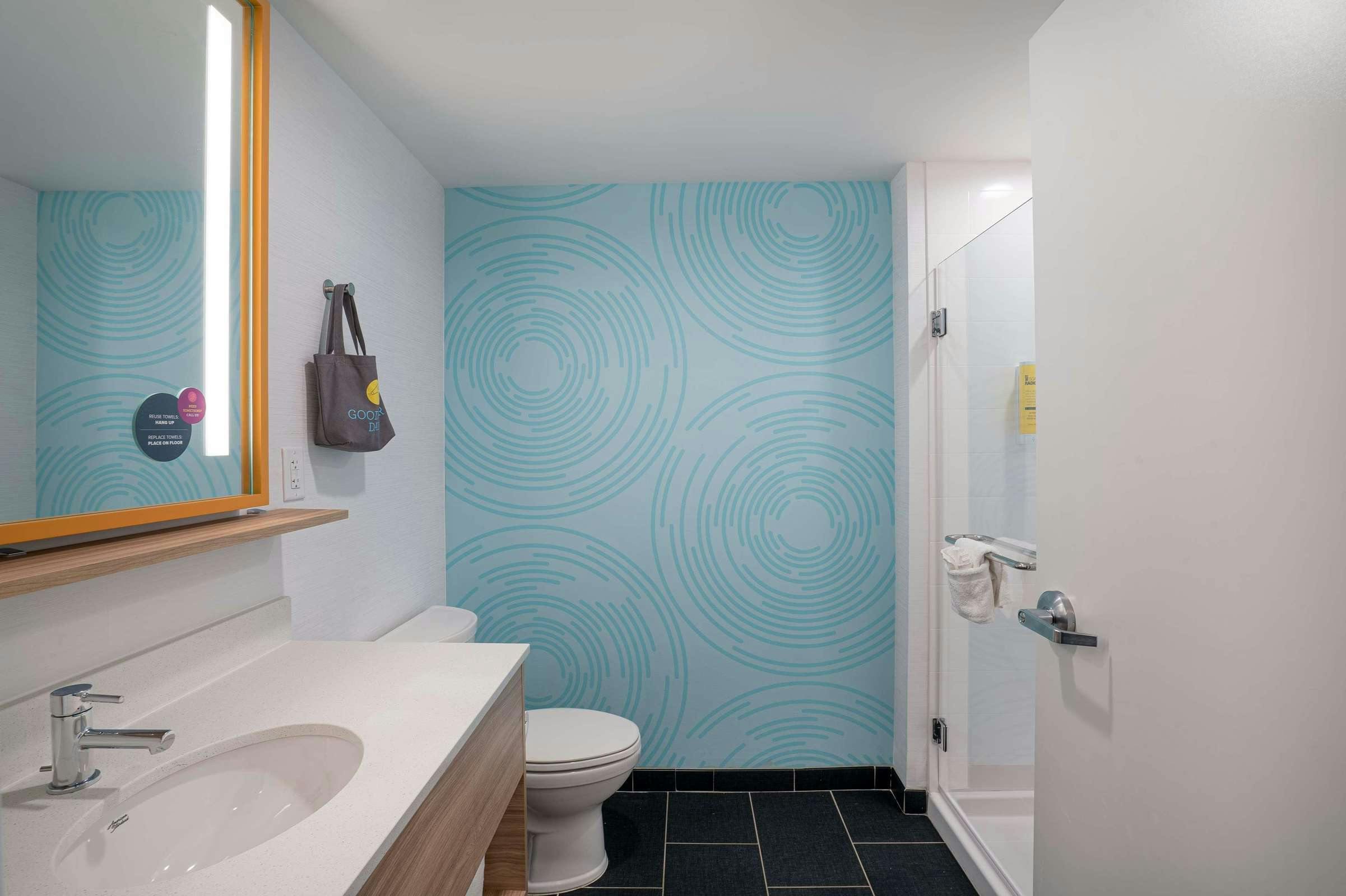 Hotel Tru By Hilton Knoxville North I 75 photo 4