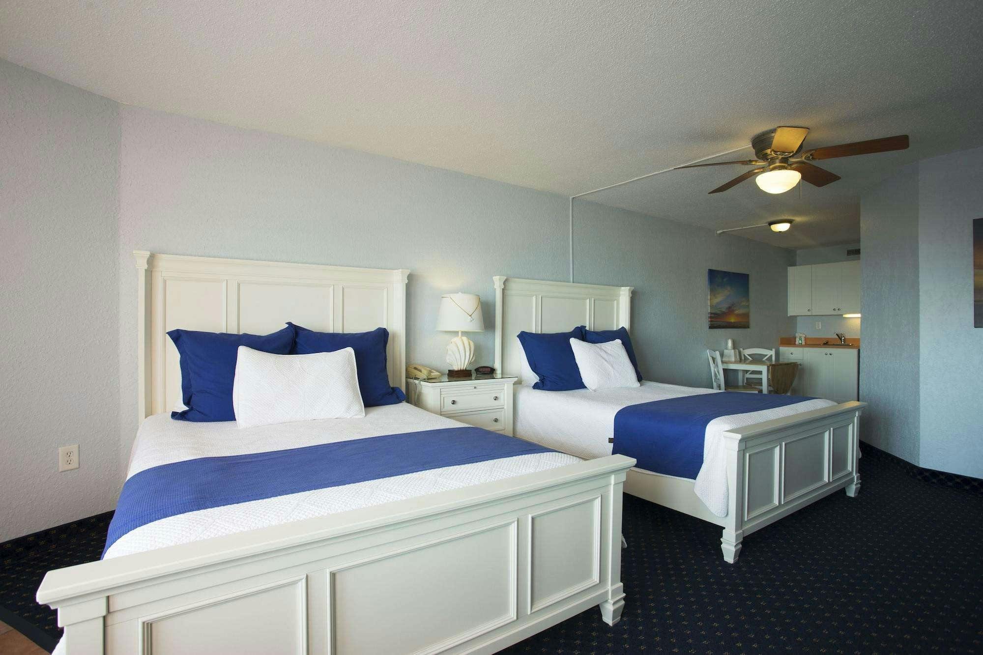 Hotel Coral Sands Inn & Seaside Cottages photo 1