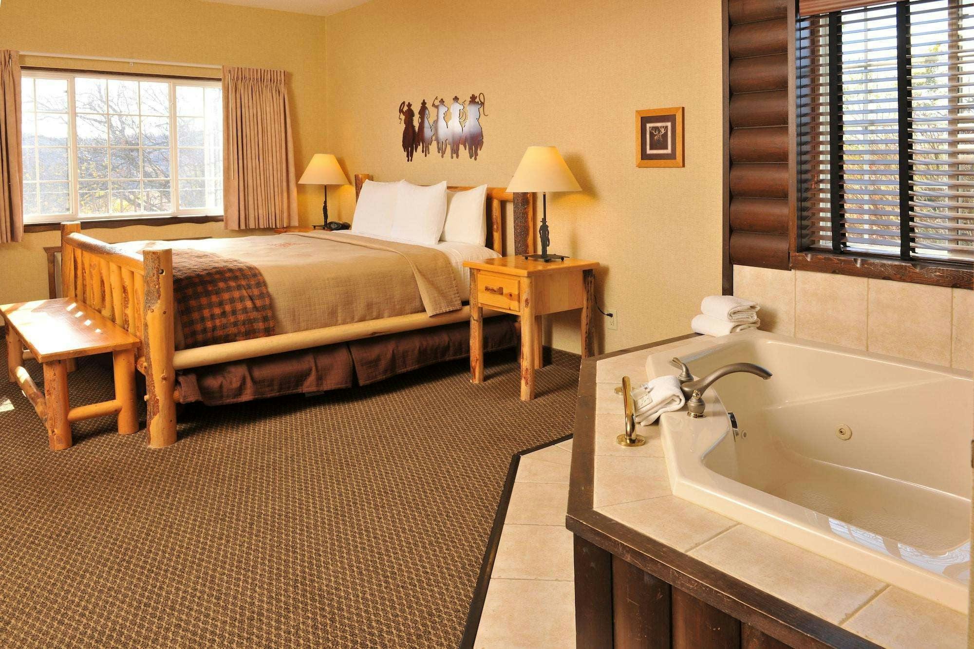 Hotel Stoney Creek Hotel La Crosse - Onalaska photo 2