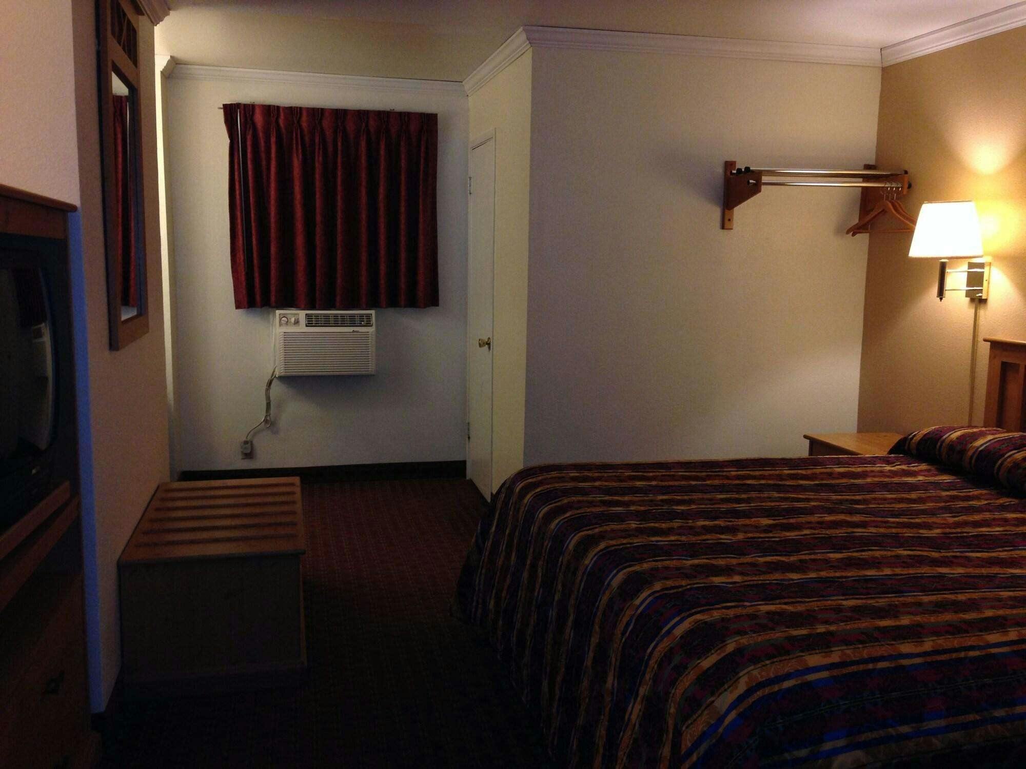 Hotel National 9 Inn Placerville photo 1
