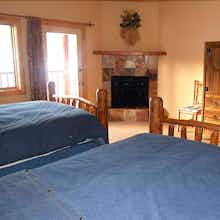 Hotel Daniels Summit Lodge photo 1