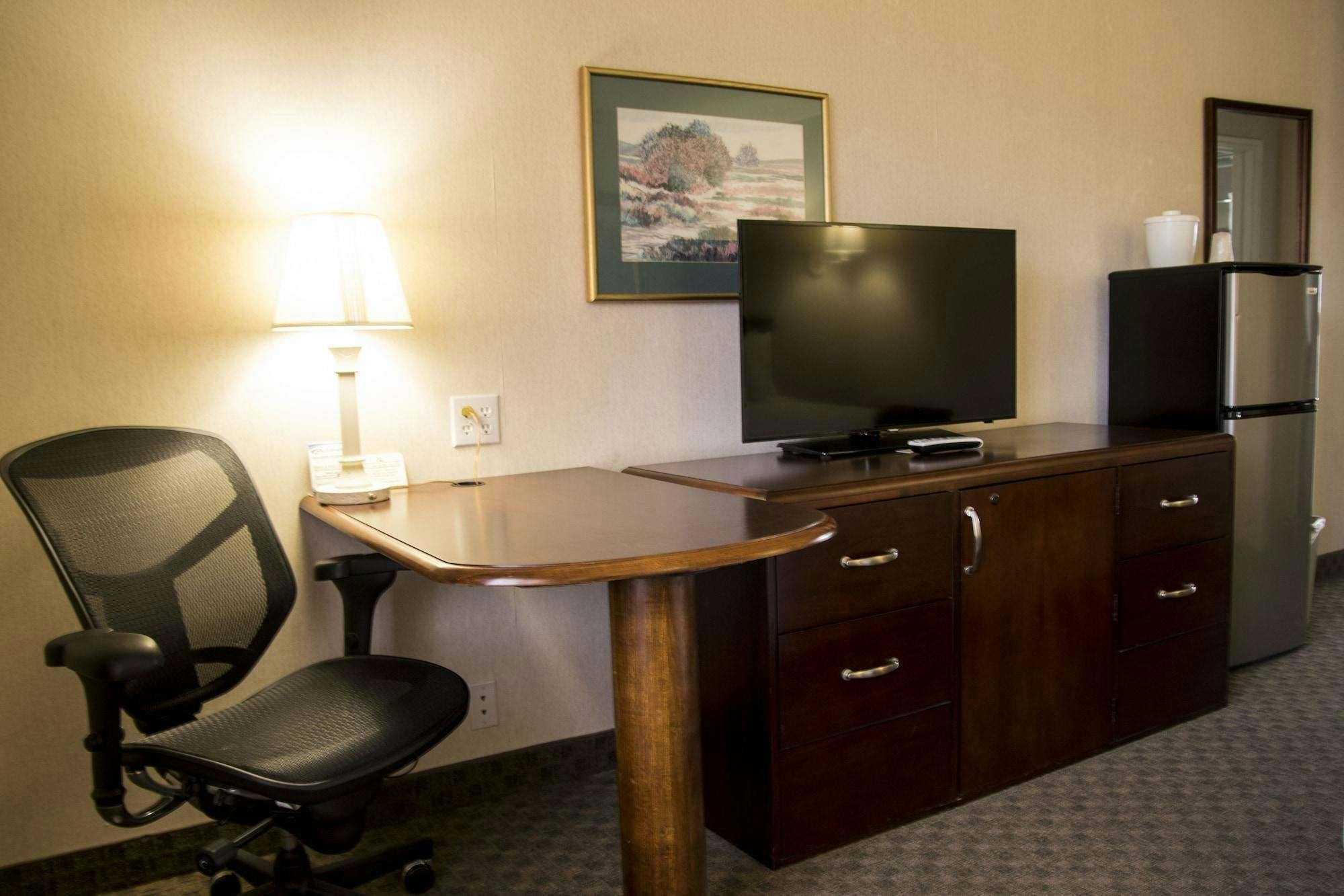 Hotel Quality Inn Tooele photo 3