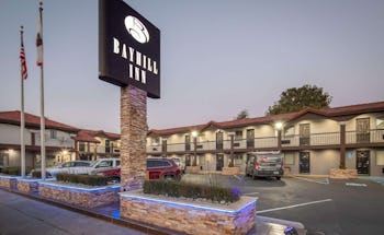 Bayhill Inn