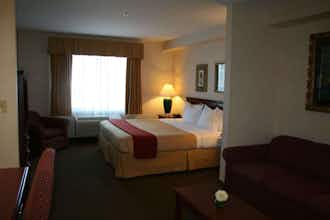 Hotel GuestHouse Inn & Suites Monroe photo 1
