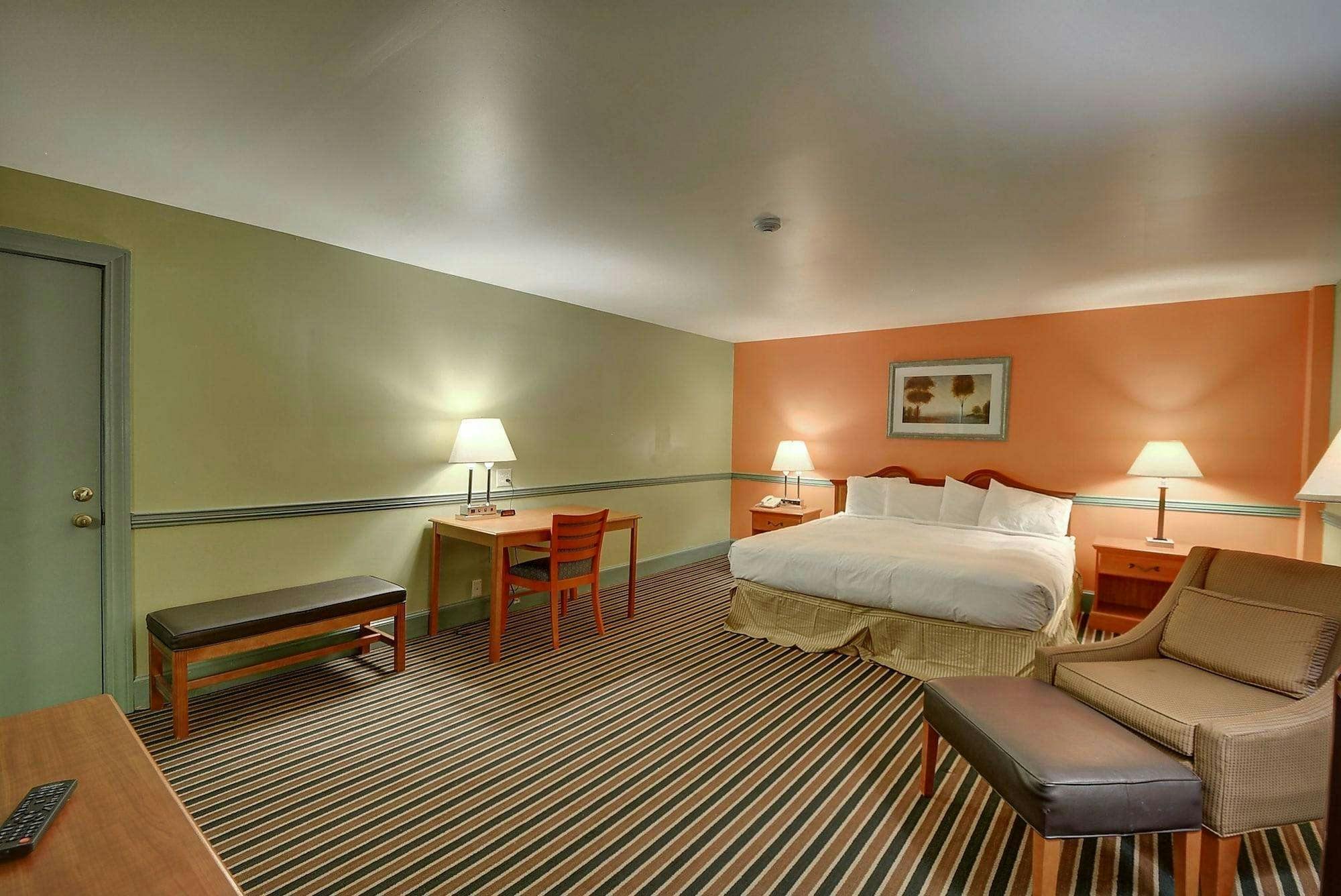 Hotel Colonial Motel And Spa photo 1