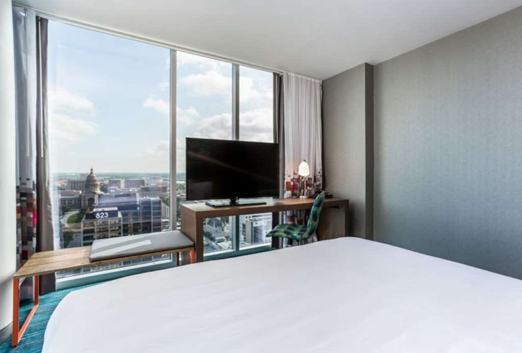 Hotel Aloft Austin Downtown photo 5