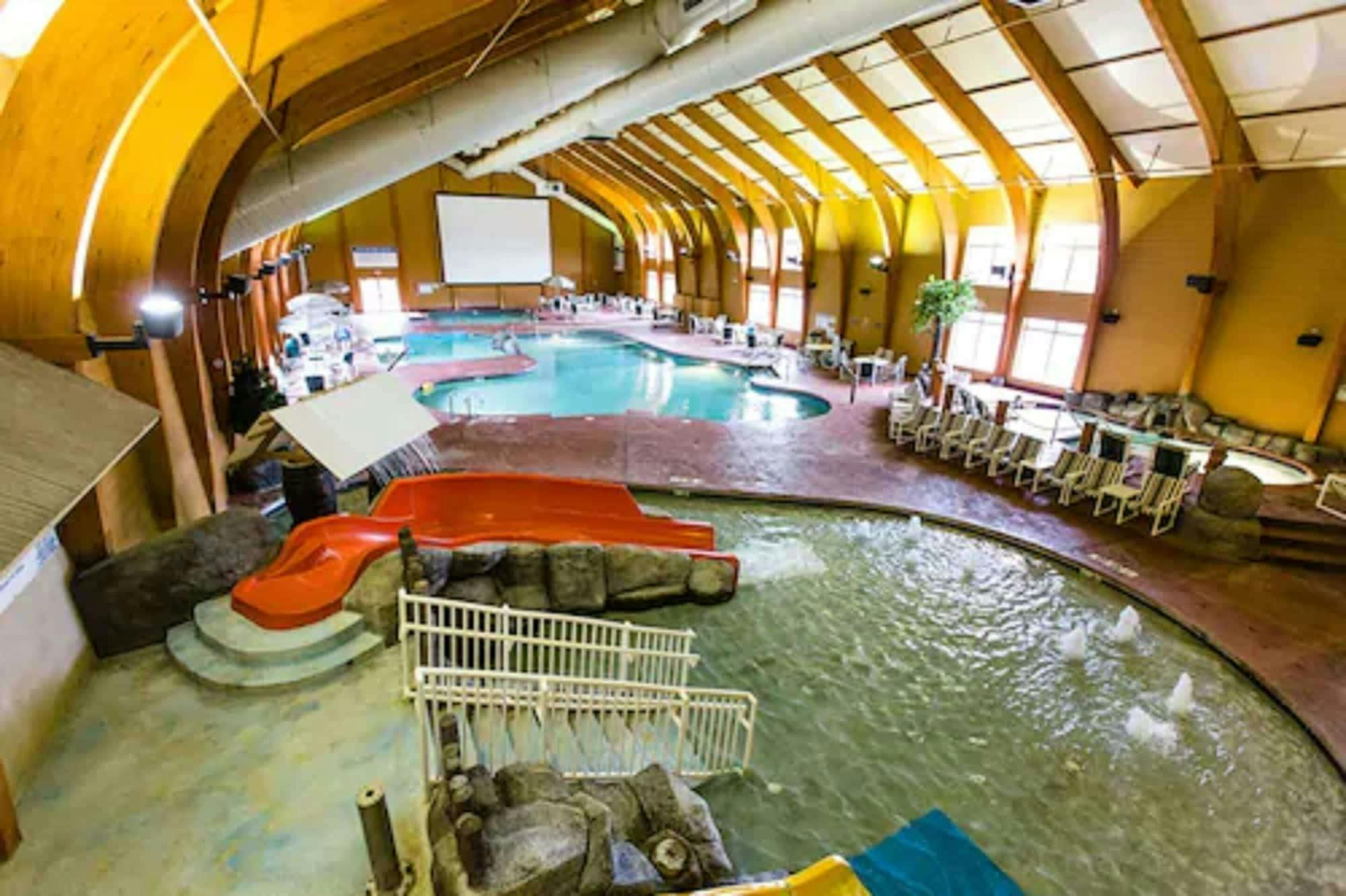 Cranberry Country Lodge