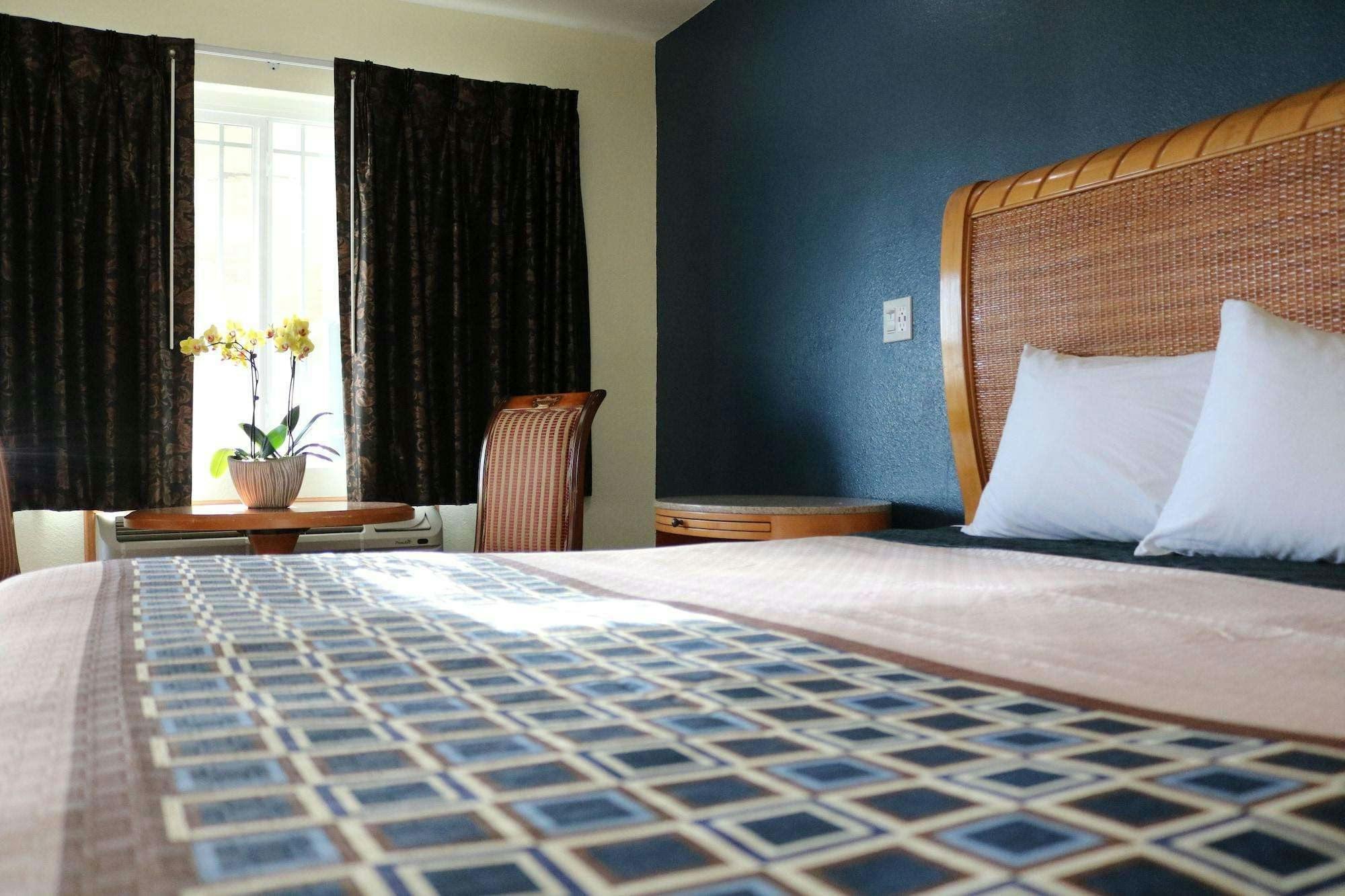 Hotel Valli Hi Motel photo 3