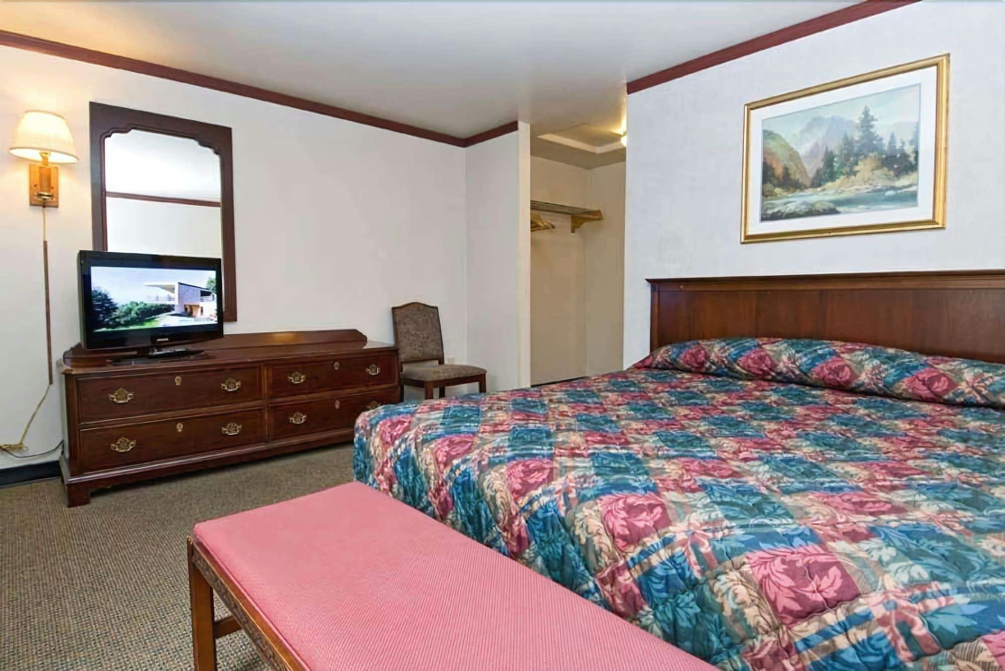 Hotel Sequim Bay Lodge photo 1