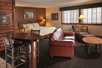 Hotel Cedar Creek Hotel Wausau - Rothschild photo 1