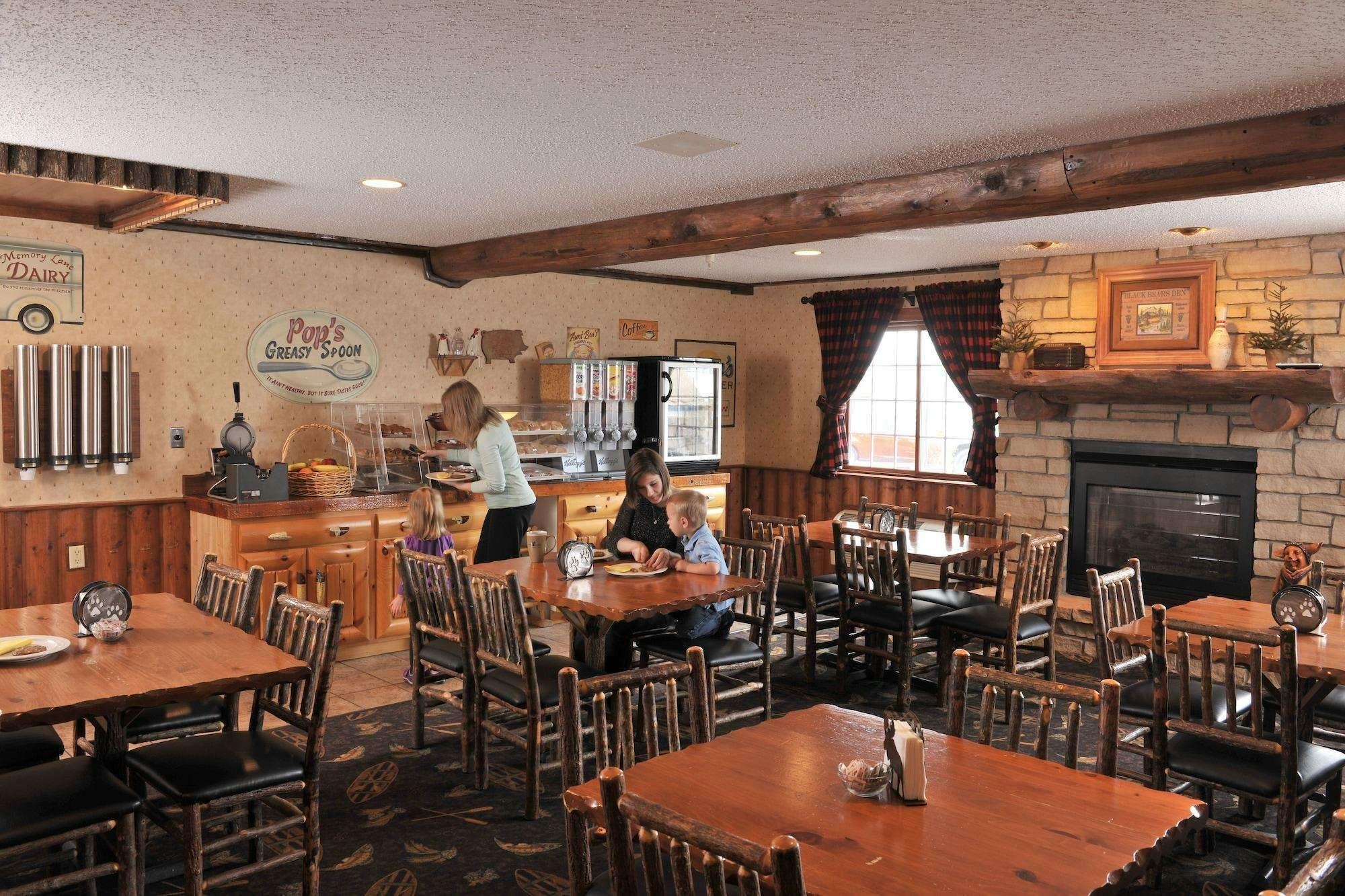 Hotel Cedar Creek Hotel Wausau - Rothschild photo 5