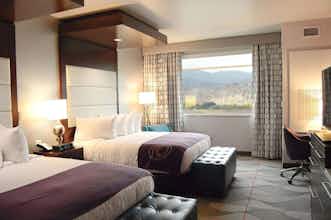 Hotel 12 Tribes Omak Casino Hotel photo 2