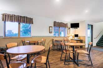Hotel Coratel Inn & Suites Stillwater photo 1