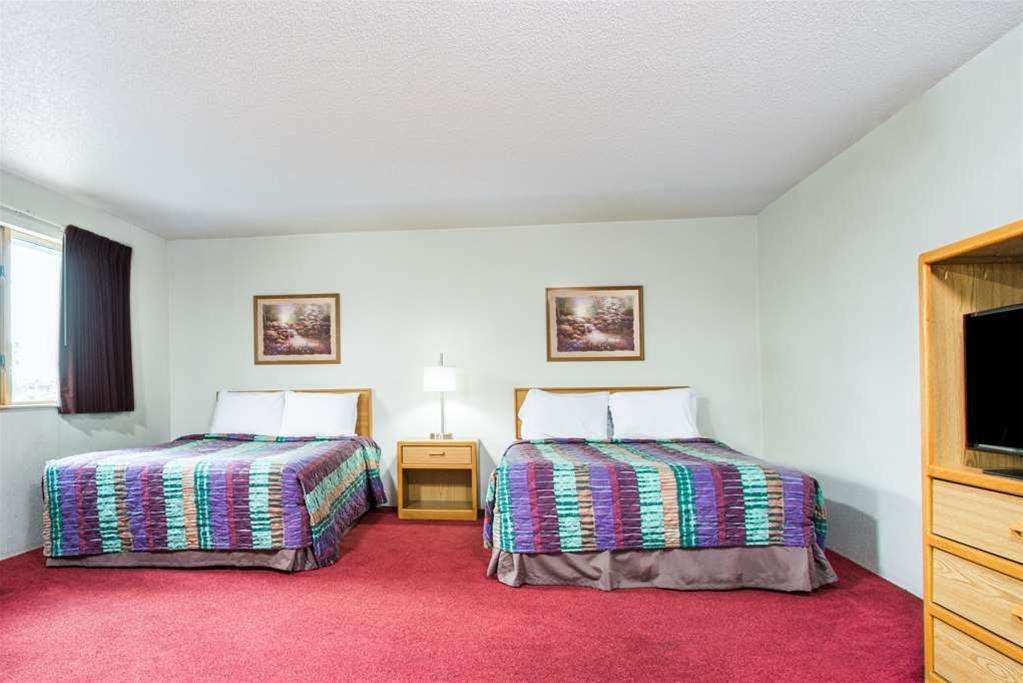 Hotel Coratel Inn & Suites Stillwater photo 3