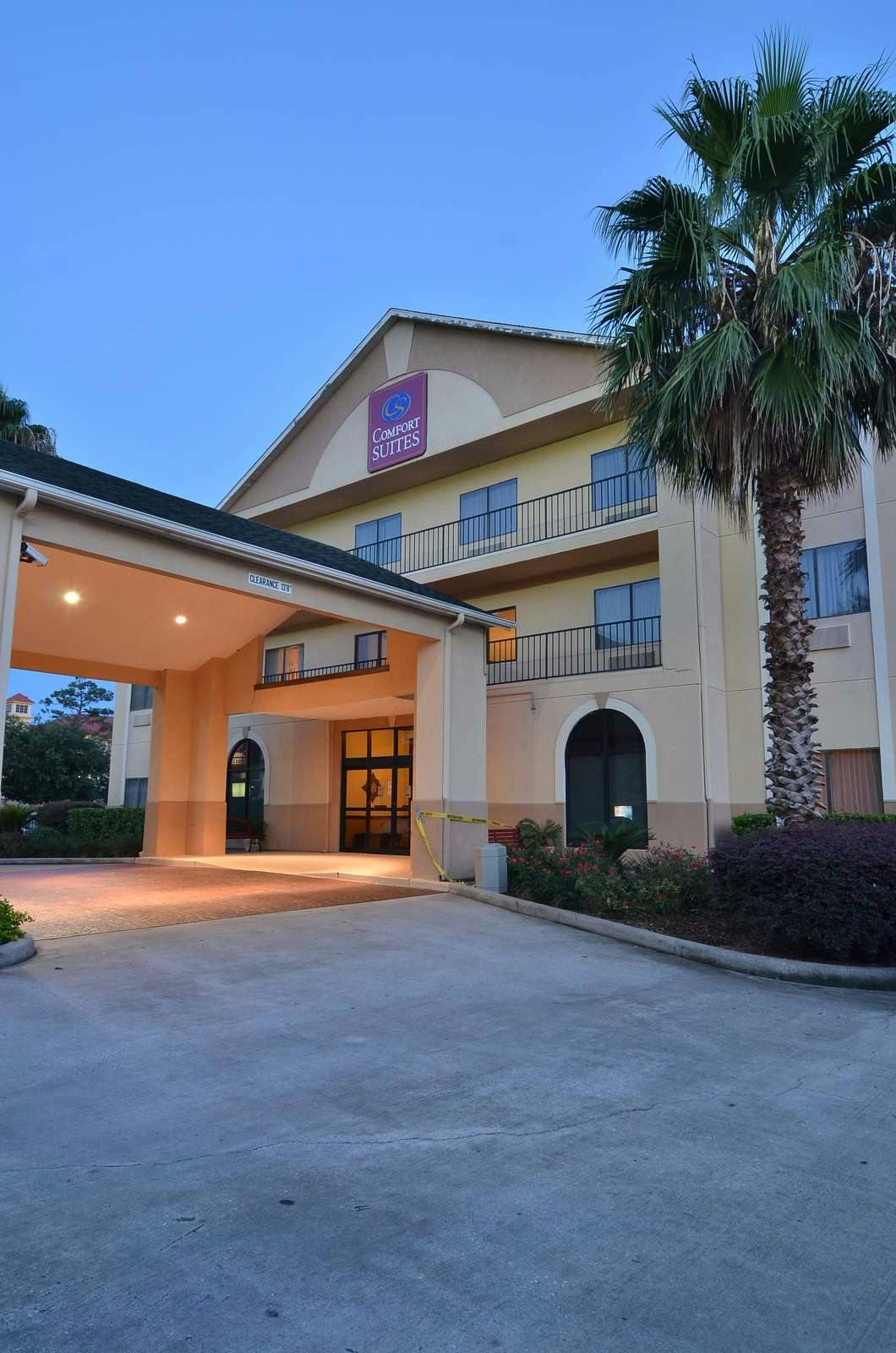Comfort Suites Bush Intercontinental Airport
