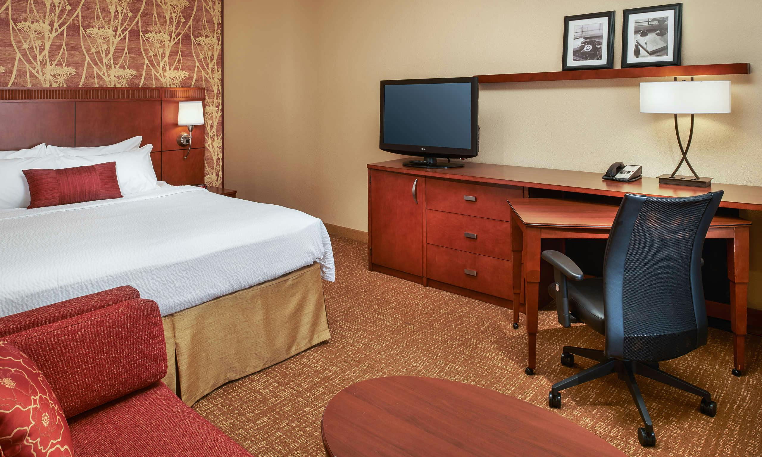 Courtyard by Marriott Toledo Airport Holland