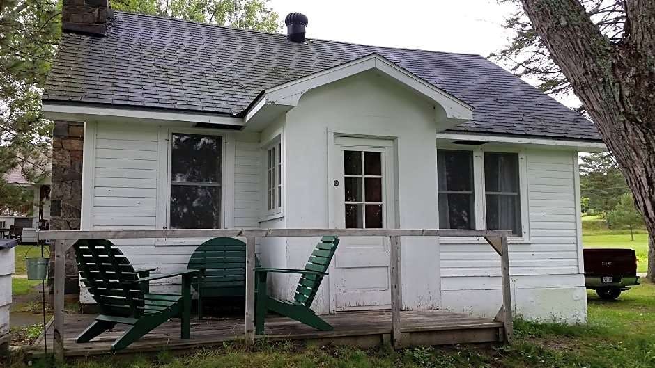 Hotel Tally-Ho Inn photo 1