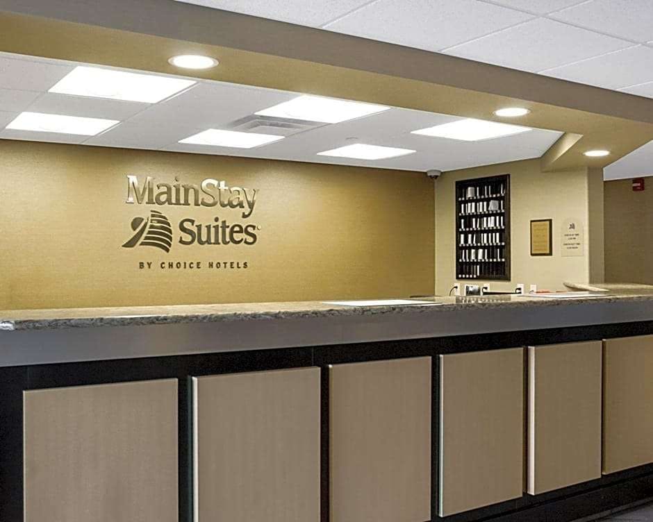 Hotel MainStay Suites Bismarck photo 1