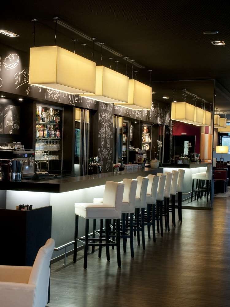 Hotel Holiday Inn Zürich Messe photo 4