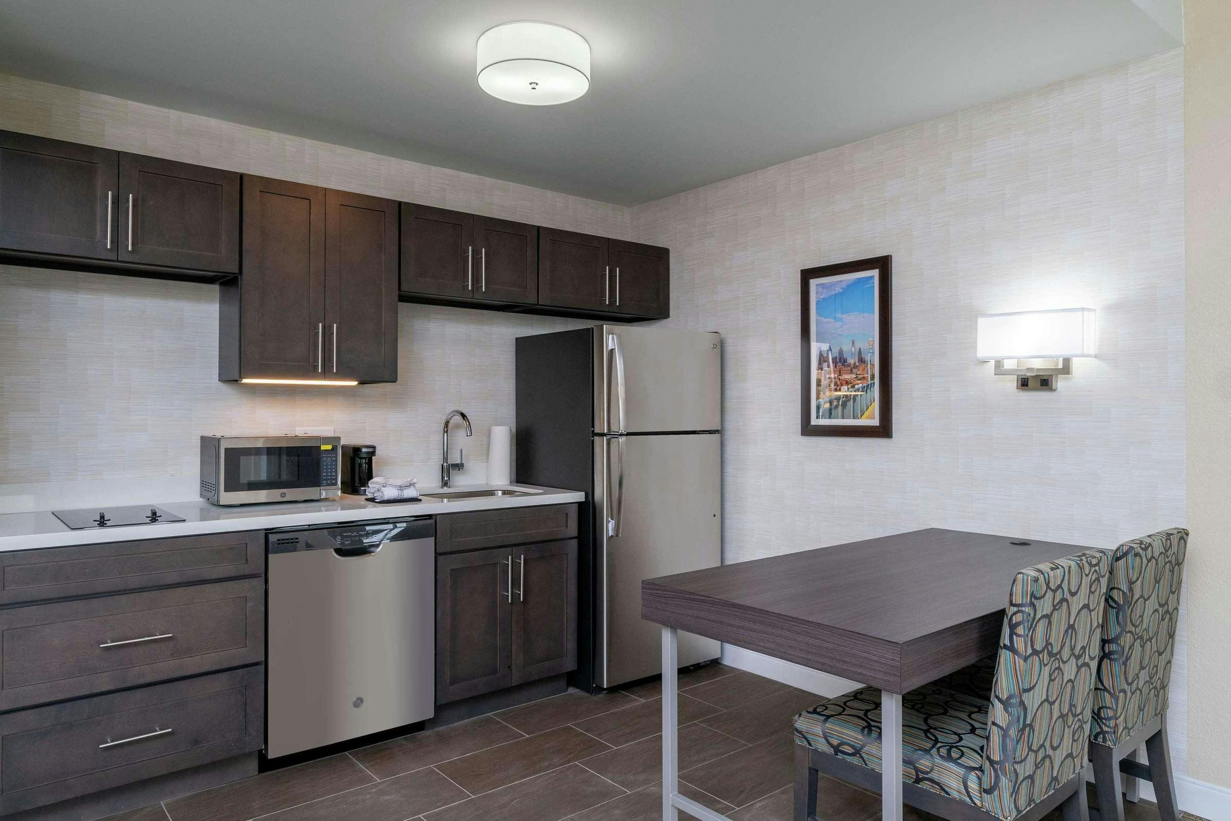Hotel Hampton Inn and Suites Valley Forge-Oaks photo 1