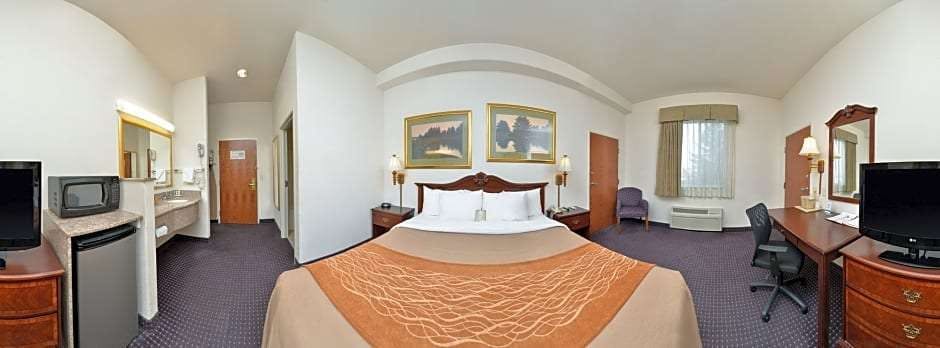 Hotel Comfort Inn and Suites Riverton photo 3