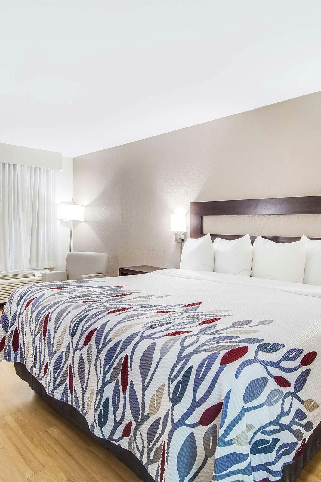 Hotel Red Roof Inn St. George, SC photo 5