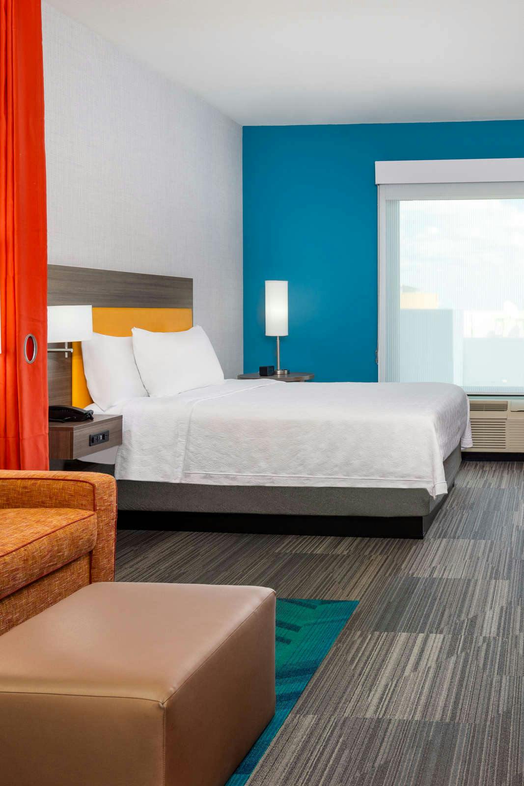 Hotel Home2 Suites Tampa Downtown Channel District photo 2