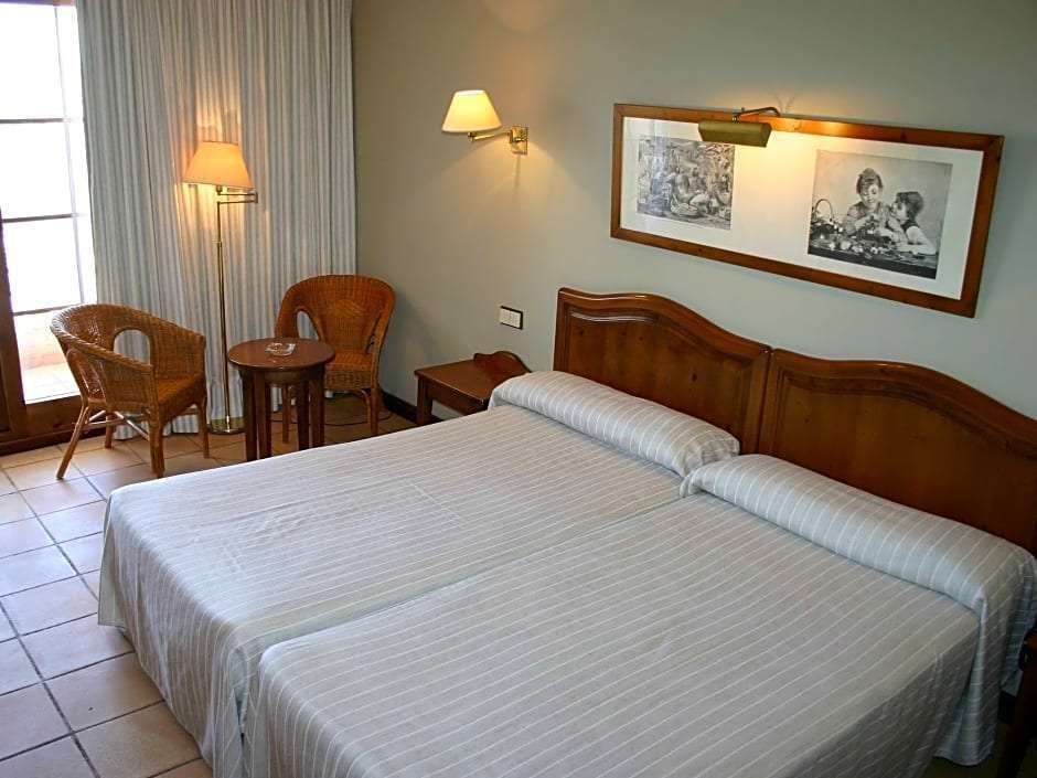 Hotel Hotel Bahia Sur photo 4