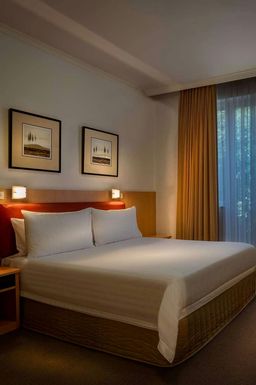 Hotel Best Western Plus Travel Inn Hotel photo 2