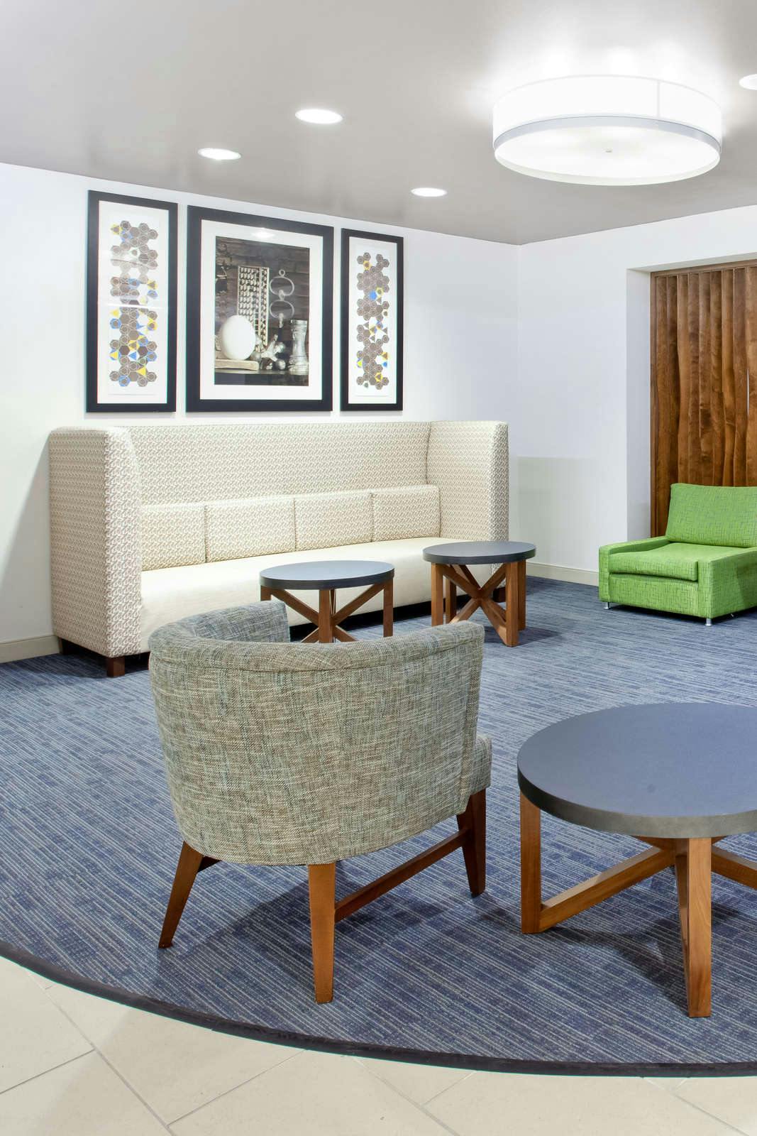 Hotel Holiday Inn Express & Suites Austin Downtown University photo 4