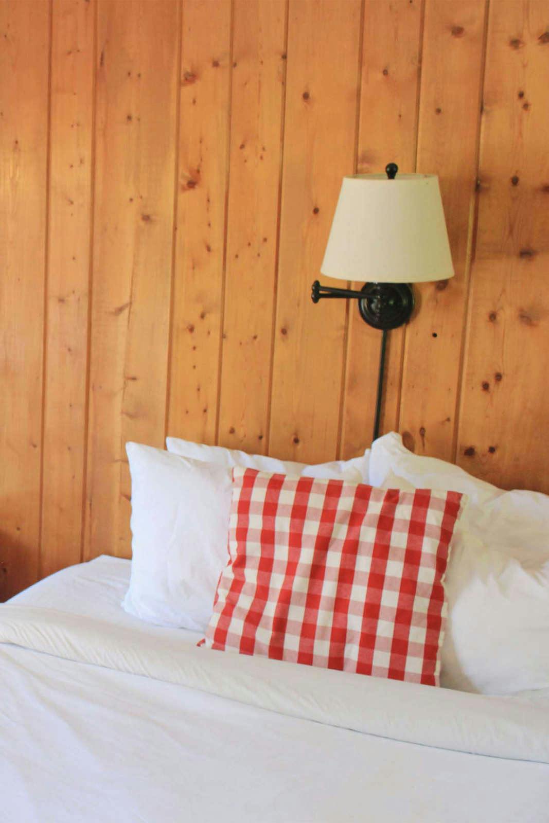 Hotel Foot of the Mountain Motel photo 5