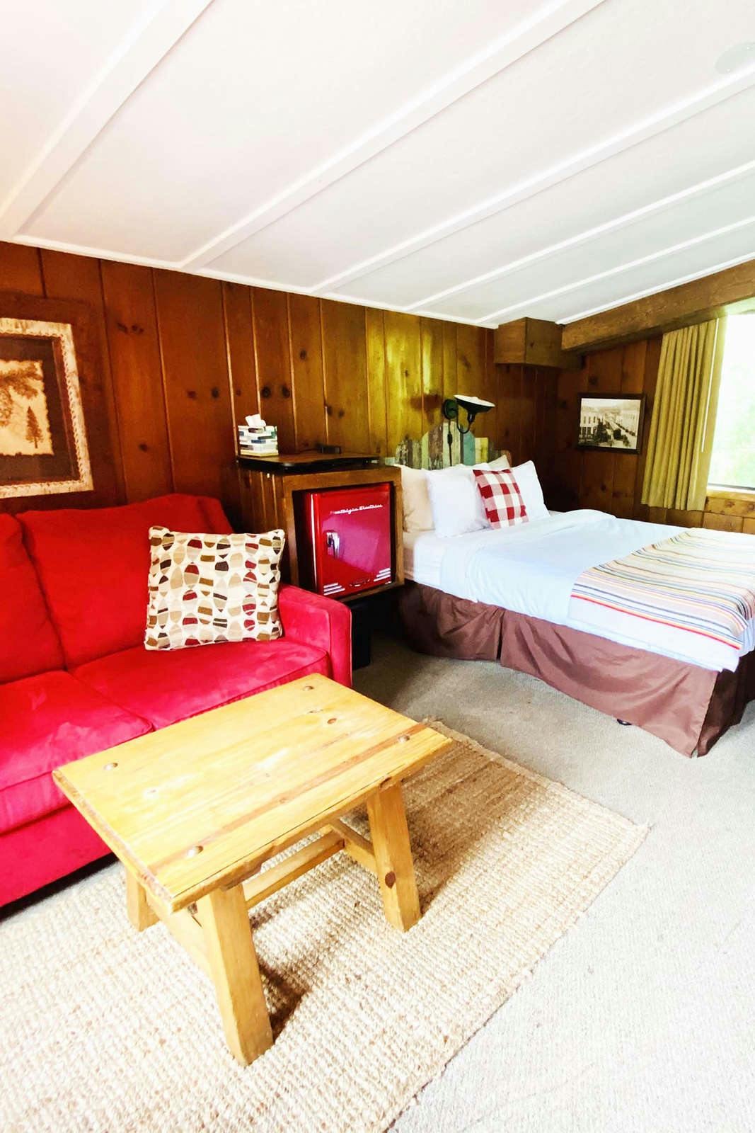 Hotel Foot of the Mountain Motel photo 3