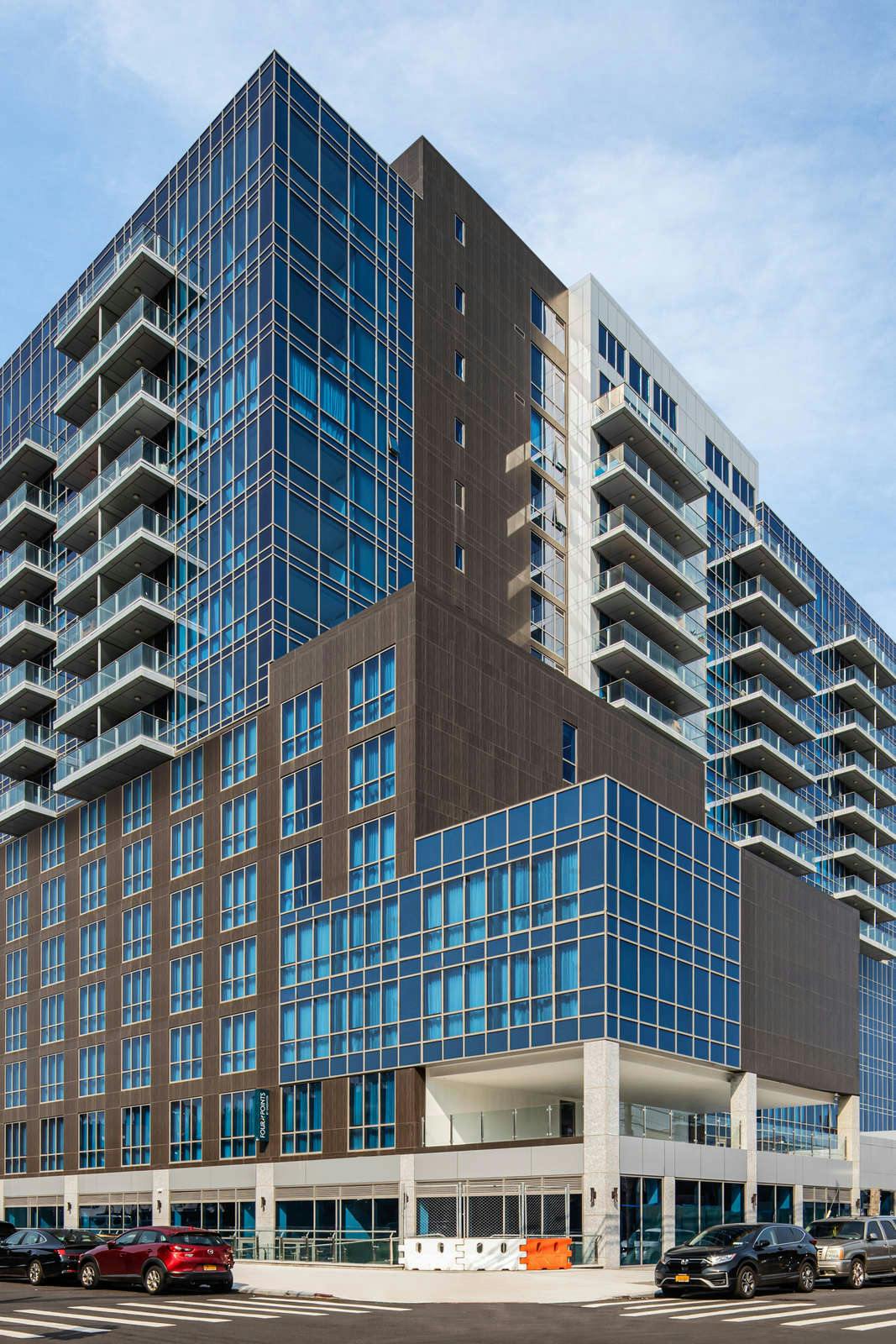 Hotel Four Points by Sheraton Flushing photo 1