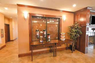 Hotel Comfort Inn and Suites Fort Worth Fossil Creek photo 1