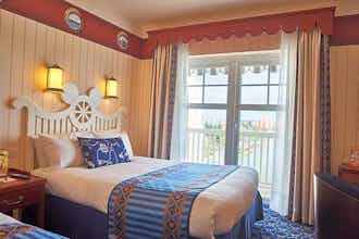 Hotel Disney's Newport Bay Club photo 4
