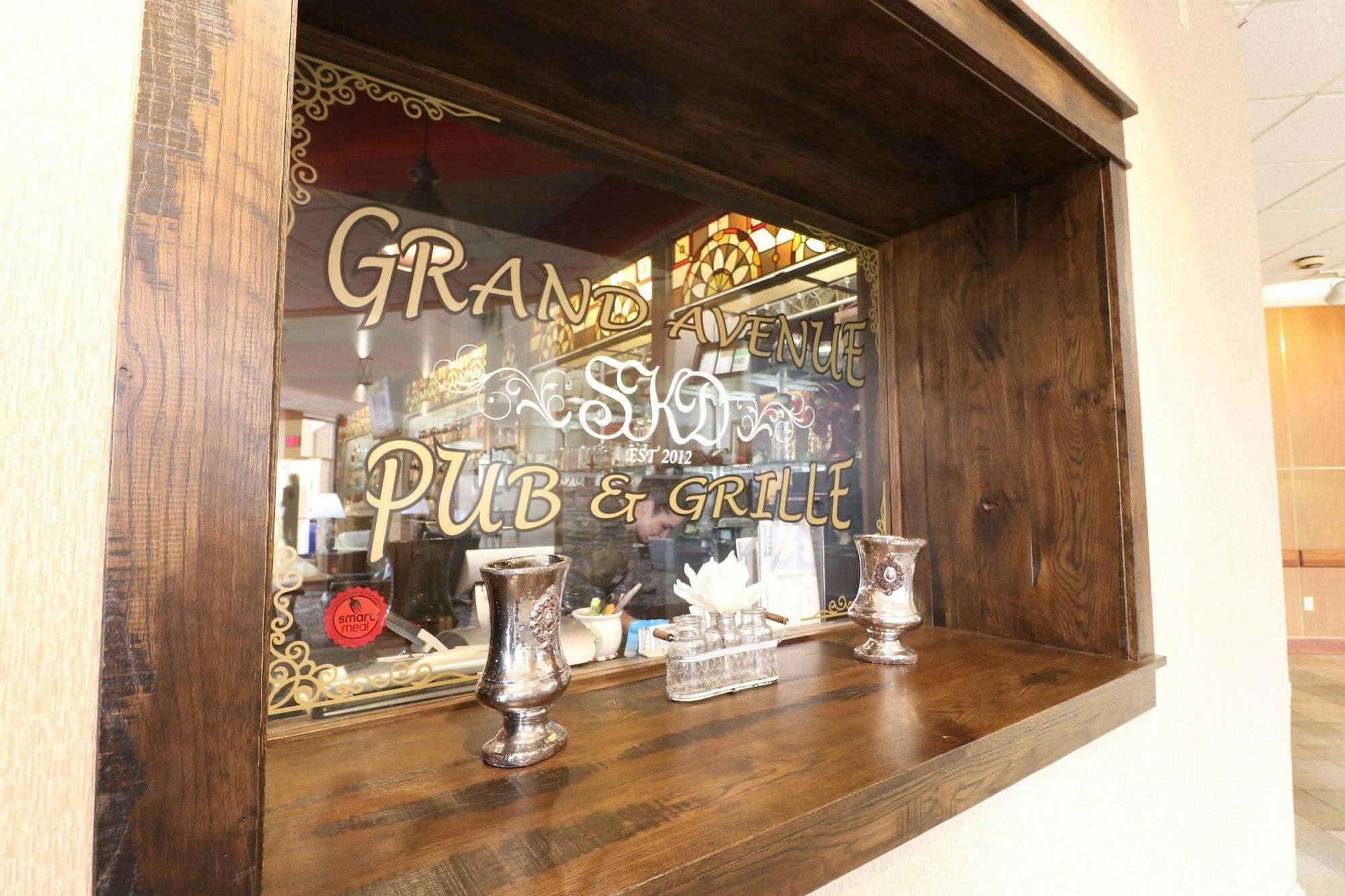 Hotel Hotel Mead Resorts & Conventions Center photo 5