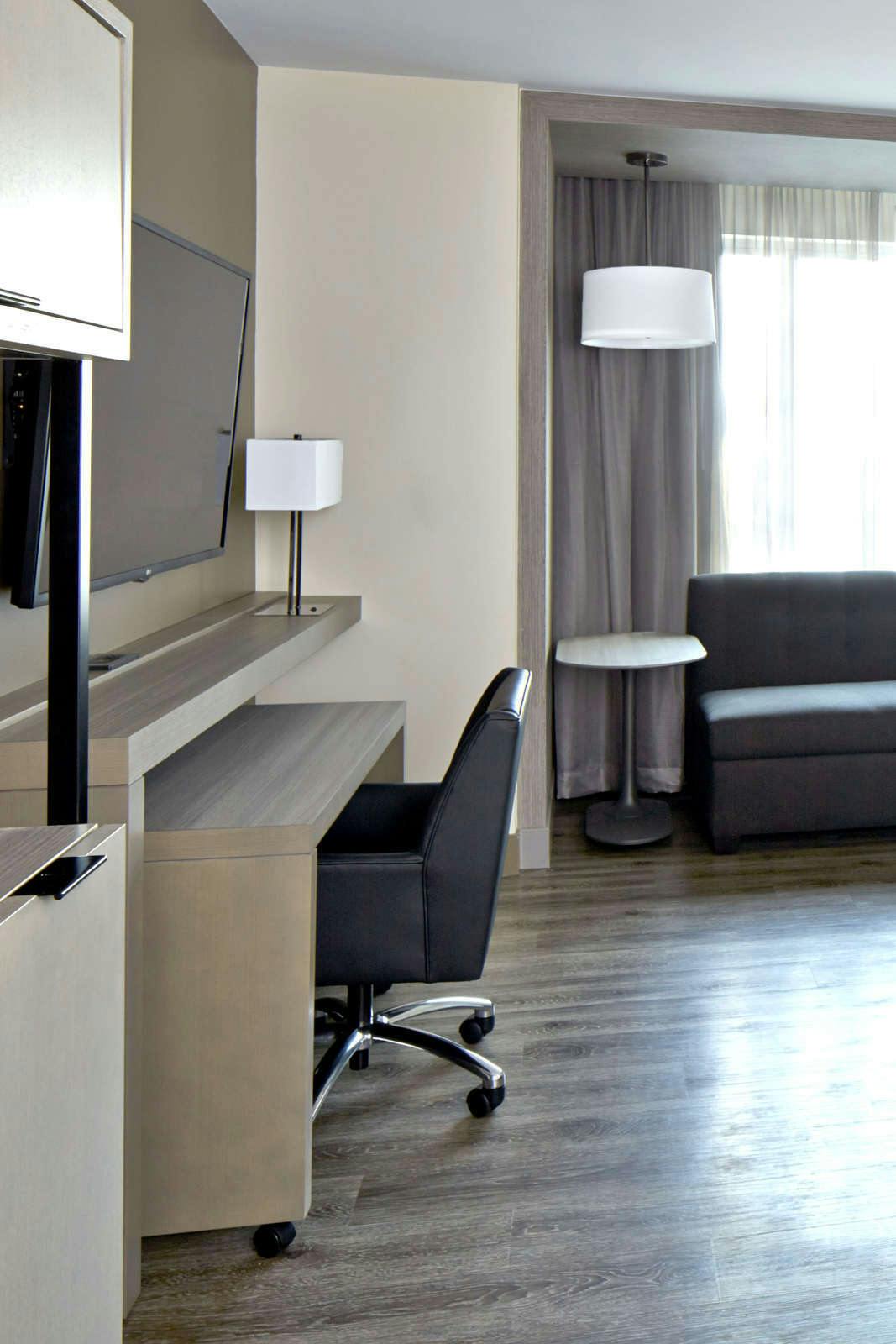 Hotel Seattle Marriott Bellevue photo 2