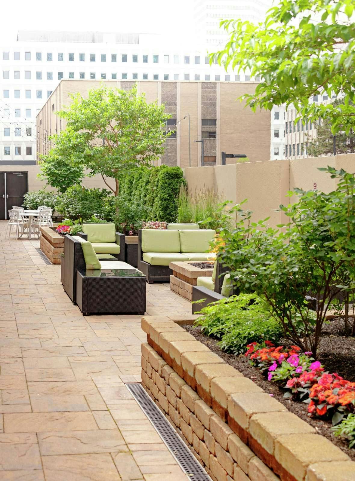 Hotel DoubleTree by Hilton Cleveland Downtown Lakeside photo 5