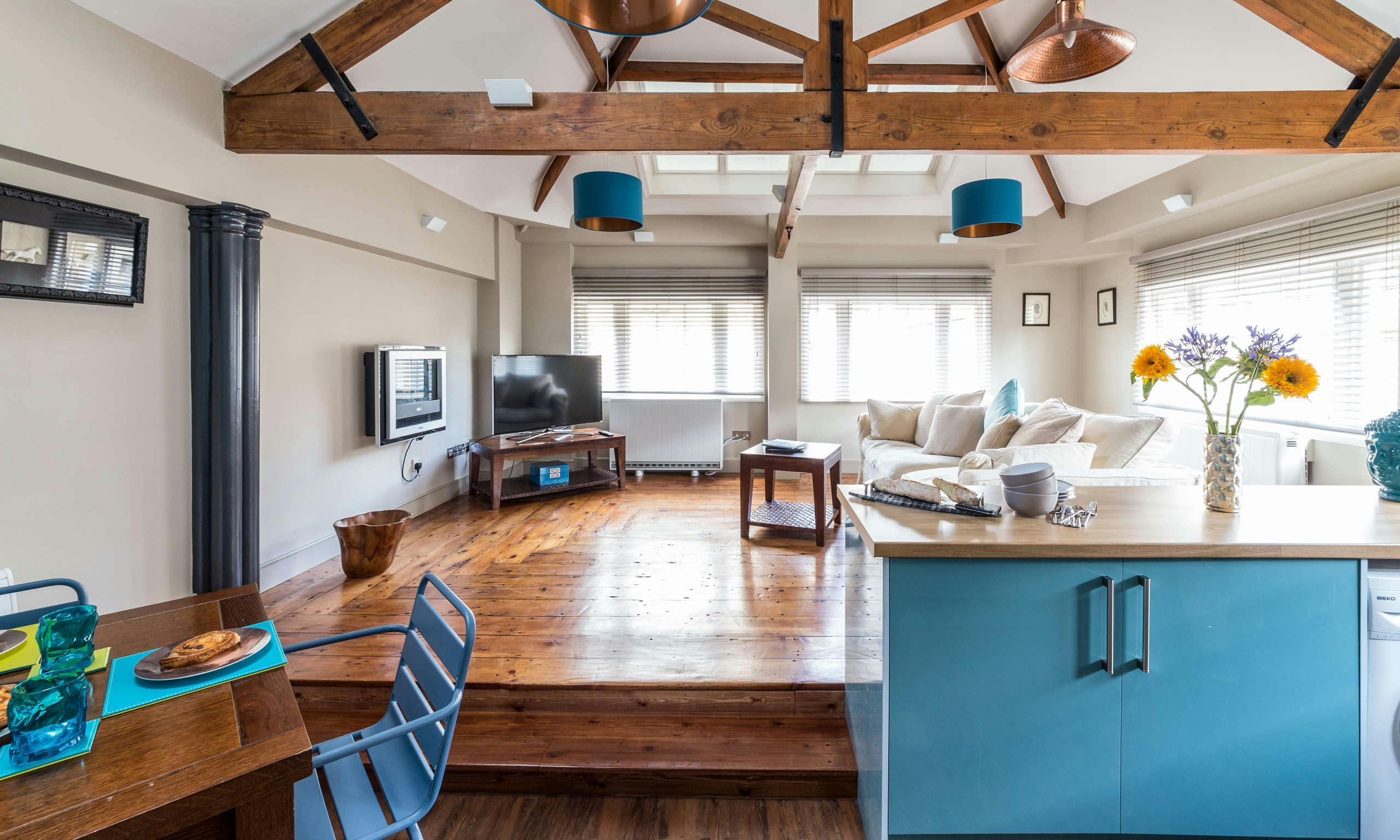 Dream Stays Bath – Queen Street