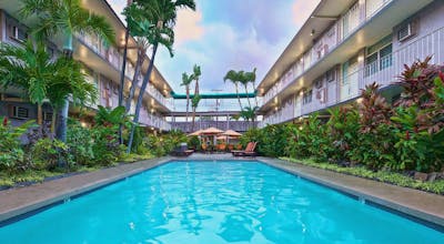 Pacific Marina Inn Airport