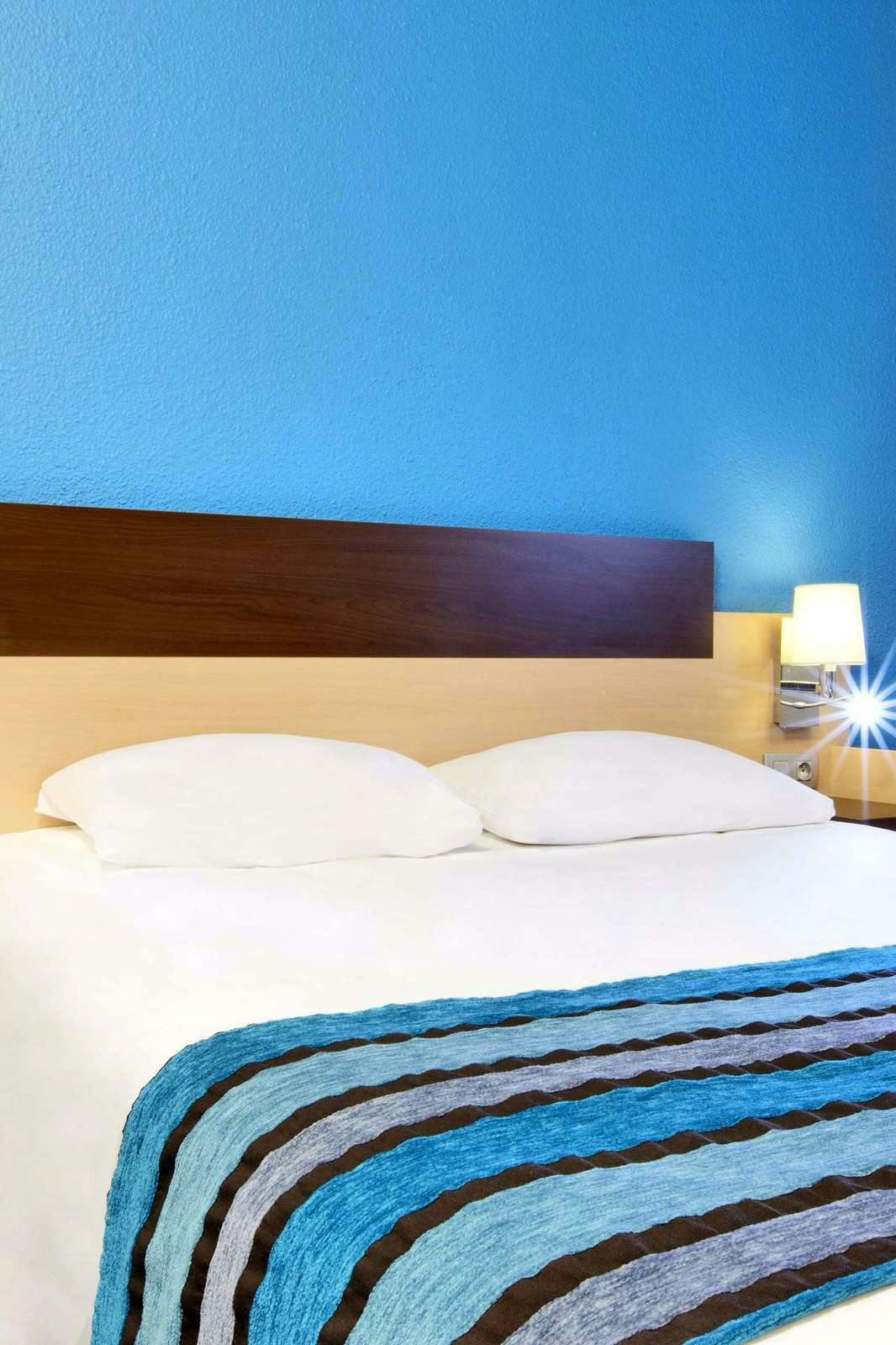 Hotel Kyriad Viry-Chatillon photo 1