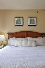 Hotel The Four Seasons Island Resort photo 2