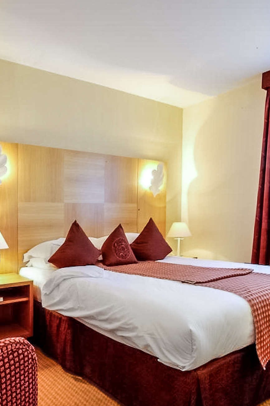 Hotel The Pinewood Hotel photo 3