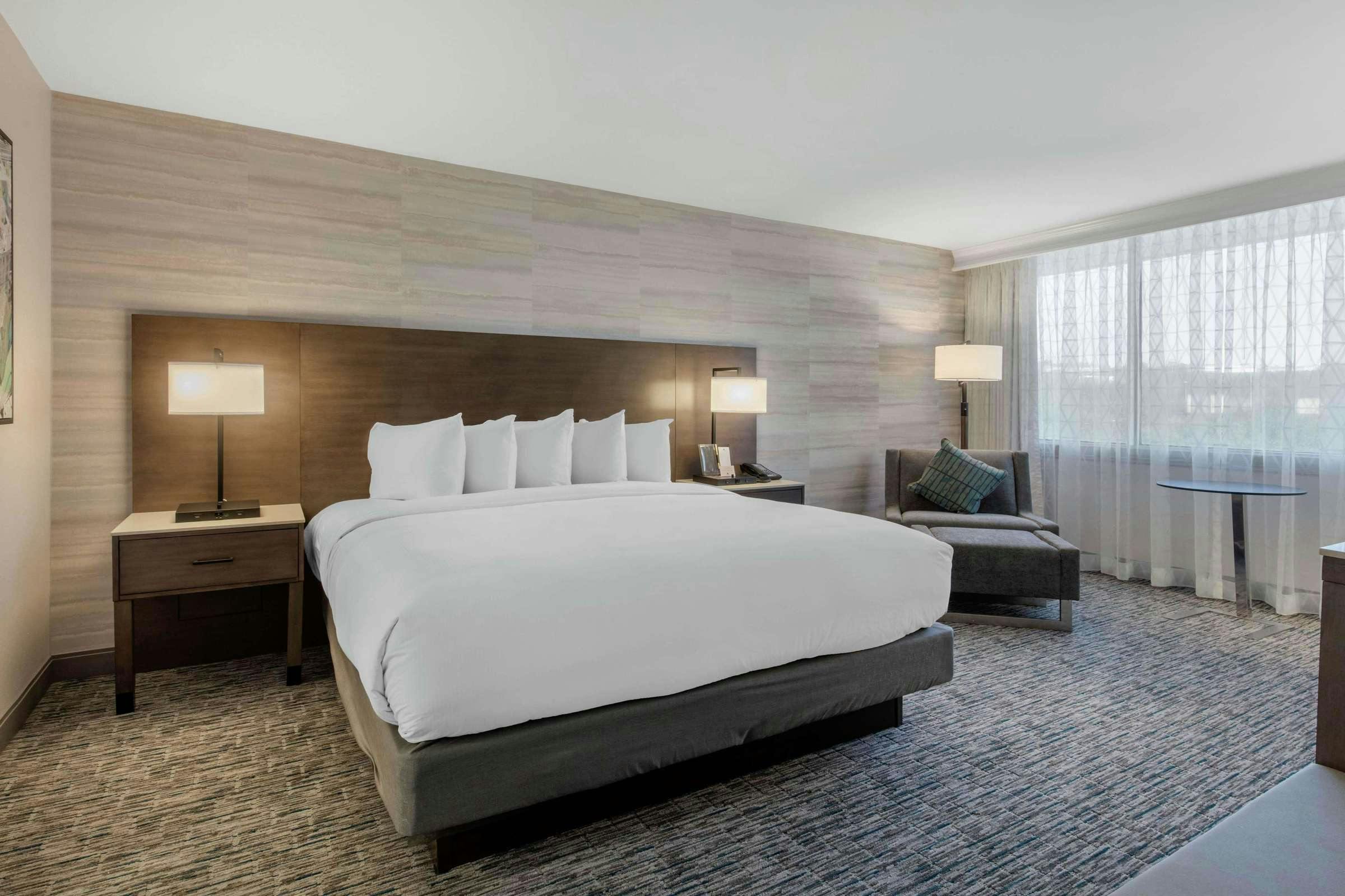 Hotel DoubleTree by Hilton Birmingham Perimeter Park photo 1