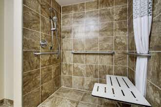 Hotel Hampton Inn Lebanon, MO photo 3
