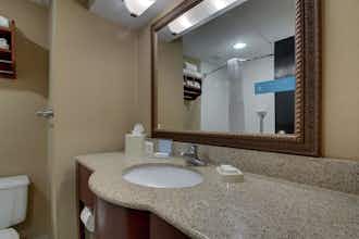 Hotel Hampton Inn Lebanon, MO photo 4