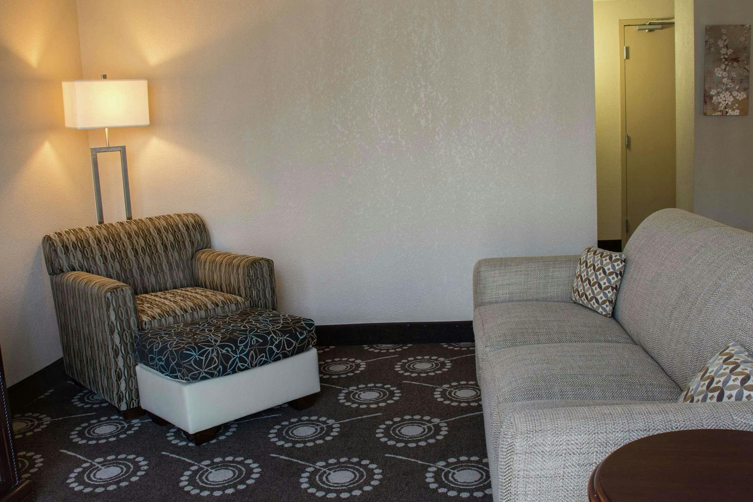 Hotel Wyndham Midland Downtown photo 1