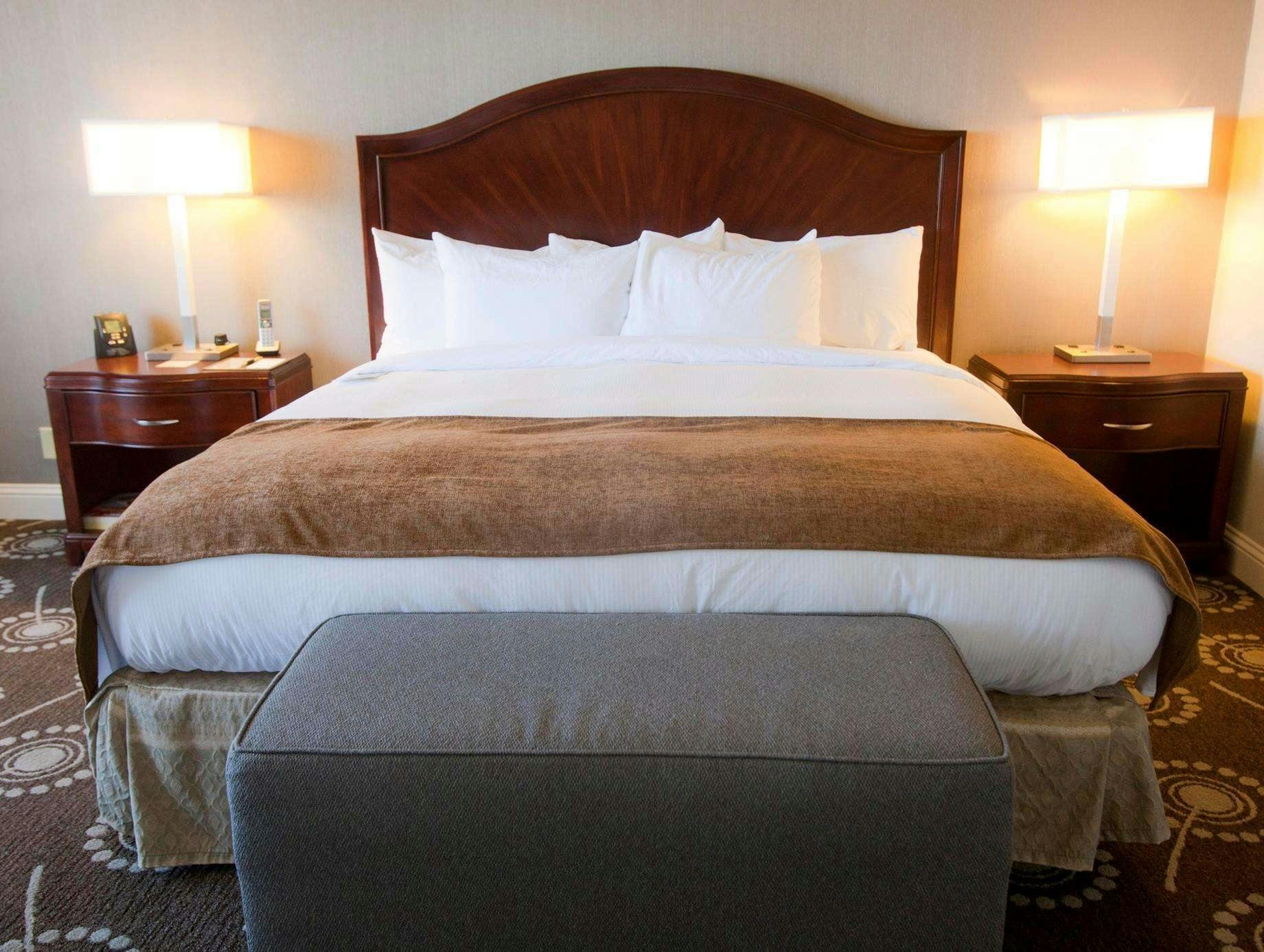 Hotel Wyndham Midland Downtown photo 2